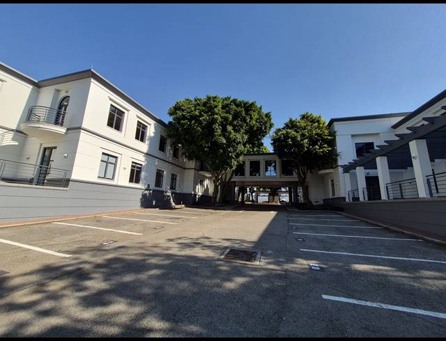 902M² OFFICE TO LET IN ILLOVO